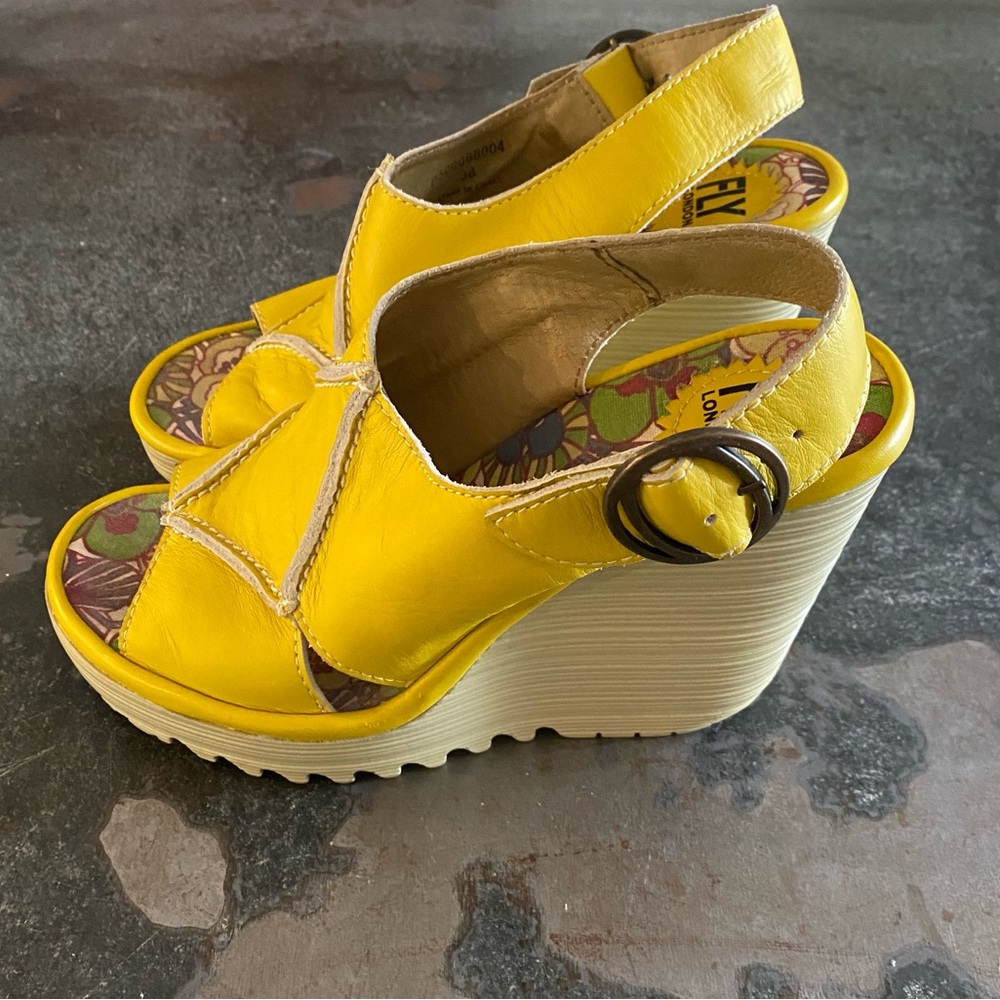 Fly London Yellow Leather peep toe, wedge sandals Size EU 38 - 7.5